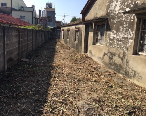 台南環境整理, 台南鋸樹, 台南空屋除草, 台南樹木雜草廢棄物清運, 
                    台南空地除草, 台南除草鋸樹, 台南代客除草, 台南除(割)草作業, 台南割草, 台南除草, 台南割草整地, 台南除草整地, 台南空地除草價格, 台南除草工, 
                    台南整地除草費用, 台南空地割草, 台南整地除草, 台南空地除草