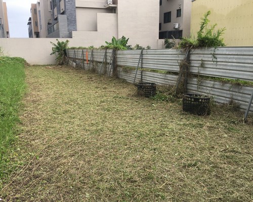 台南建地除草, 台南建地割草, 台南環境清理, 台南除草景觀工程, 台南重劃土地除草, 台南果樹農地除草, 台南園區空地除草, 台南除草鋸樹, 台南墓地清理, 台南道路除草, 
    	台南圍籬工程除草, 台南代客除草, 台南除(割)草作業, 台南割草, 台南除草, 台南割草整地, 台南除草整地, 台南空地除草價格, 台南除草工, 台南整地除草費用, 
        台南空地割草, 台南整地除草, 台南空地除草