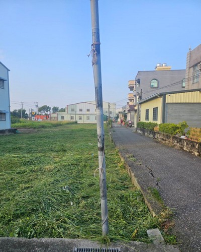 台南建地除草, 台南建地割草, 台南環境清理, 台南除草景觀工程, 台南重劃土地除草, 台南果樹農地除草, 台南園區空地除草, 台南除草鋸樹, 台南墓地清理, 台南道路除草, 
    	台南圍籬工程除草, 台南代客除草, 台南除(割)草作業, 台南割草, 台南除草, 台南割草整地, 台南除草整地, 台南空地除草價格, 台南除草工, 台南整地除草費用, 
        台南空地割草, 台南整地除草, 台南空地除草