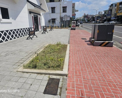 台南樹木移除, 台南市樹木修剪, 台南市景觀園藝庭園維護, 
                    台南墓地除草整理, 台南市庭園環境整理, 台南市門市除草, 台南市園藝除草, 台南市園藝整理, 台南市環境維護, 台南市定期除草, 台南市庭園維護, 
                    台南市園藝景觀維護除草