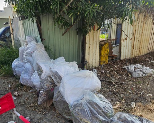 台南建地割草, 台南環境整理, 台南除草環境整理, 台南鋸樹, 
                    台南圍籬鋸樹, 台南圍牆除草, 台南樹木移除, 台南樹木修剪, 台南景觀園藝庭園維護, 台南庭園環境整理, 台南除草, 台南園藝除草, 
                    台南園藝整理, 台南環境維護, 台南定期除草, 台南庭園維護, 台南園藝景觀維護