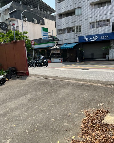 �x���۰ʪ��G��, �x���ײz�j��, �x���j�����F�ײz, �x���j�����F�G�ٱư�, �x��������F�ײz, �x����j�����F����, 
								�x�����k��j������, �x������w�˺���, �x���K��, �x���K�u, �x���K�u�t