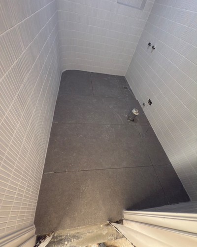 台中浴室磁磚工程, 台中浴室貼磁磚, 台中浴室磁磚重鋪價格要多少？, 台中磁磚施工推薦, 台中更換玄關地磚, 台中磁磚施工1坪多少錢？, 台中浴室適合什麼磁磚？, 
					台中貼磁磚價格怎麼算? 台中鋪地磚貼地磚, 台中磁磚鋪設.台中貼地磚, 台中浴室貼磁磚, 台中鎛磁磚, 台中鋪地磚, 台中磁磚鋪設, 台中地磚工程