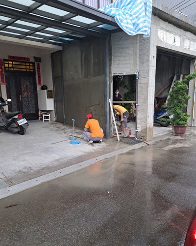 屏東泥作, 屏東土水師傅, 屏東泥作師傅, 屏東房屋增建, 屏東泥作工程, 屏東磚牆打底, 屏東泥作施工, 屏東房屋改造, 屏東舊屋翻新, 屏東砌磚打牆, 屏東舊屋翻修