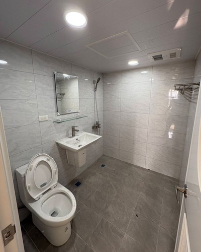 台北華廈整層翻新, 台北貼磁磚, 台北油漆, 台北水電工程, 台北中古屋翻新, 台北舊屋翻新, 台北房屋修繕, 台北浴室整修, 景美土水師傅, 景美泥作工程, 景美中古屋改造, 景美打除工程, 景美牆面粉光, 景美油漆工程, 景美浴室翻新, 景美鋪地磚, 景美水電工程, 景美防水工程