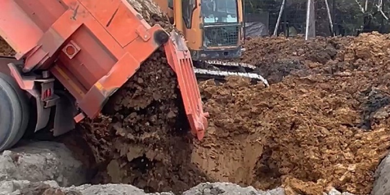 彰化花壇填土,提供彰化花壇土地增高,低窪地填土,彰化花壇填土整地, 彰化花壇填土一車多少錢?, 彰化花壇農地填土, 彰化花壇土地回填, 彰化花壇填土整地,
彰化花壇建地填土, 彰化花壇填土作業, 彰化花壇填土價格, 彰化花壇地勢低窪填土彰化填土, 彰化花壇回填土石, 彰化花壇低窐地填土