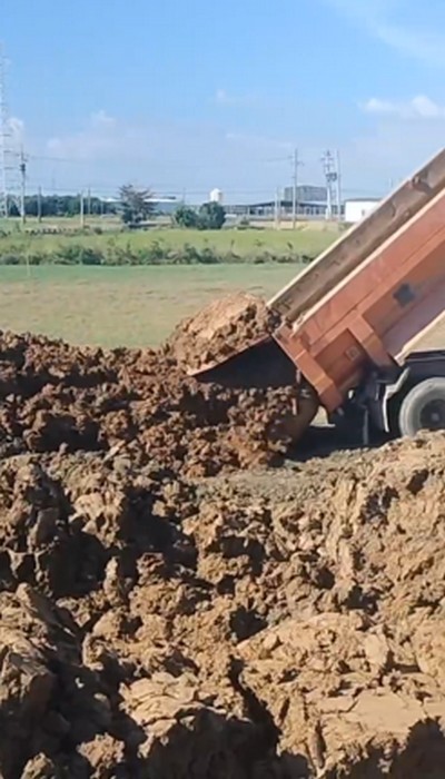彰化雞舍整地回填填土, 彰化怪手整地, 彰化整地費用, 彰化樹枝清運, 彰化廢棄物清運, 彰化夾子車, 彰化怪手破碎機整地, 彰化怪手農地整地費用, 彰化怪手空地整地費用, 彰化怪手石頭整地,
彰化怪手山坡地整地費用, 彰化土方開挖, 彰化農地整地, 彰化整地費用計算, 彰化場地整平, 彰化怪手整地, 彰化推土機整地