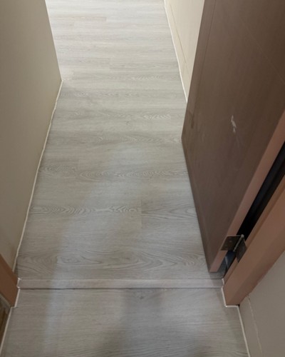 台中地板修繕, 台中地板舊翻新, 台中地板損壞修補, 台中地板工程, 台中客製化地板安裝, 台中地板維修, 
                    台中地板修繕服務, 台中木地板安裝, 台中木地板價格, 台中木地板安裝, 台中超耐磨木地板, 台中地板裝潢, 台中專業木地板, 台中木地板, 台中耐磨地板, 台中超耐磨地板安裝, 
                    台中木地板施工, 台中木地板裝修