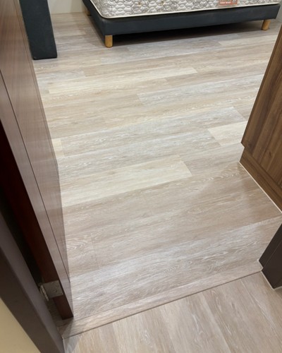 台中木地板1坪多少錢？, 台中木頭地板可以用水拖地嗎？, 台中木地板可以維持多久？, 台中防潮木地板, 台中防水木地板, 台中SPC地板, 台中石塑地板, 
                    台中木質地板安裝, 台中木地板, 台中木地板安裝, 台中超耐磨木地板, 台中地板裝潢, 台中鋪實木地板, 
                    台中耐磨地板, 台中超耐磨地板安裝, 台中木作裝潢, 台中木地板施工, 台中木地板裝修, 台中木工師傅, 台中木工推薦, 台中木作工程, 台中木作隔間, 台中木工裝潢, 
                    台中室內裝潢, 台中室內設計推薦